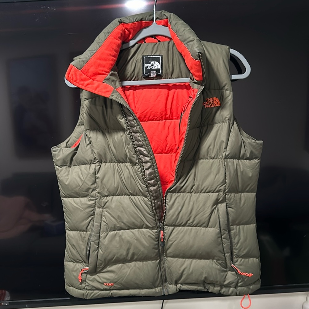Northface Puffer Jacket coral and military green size medium